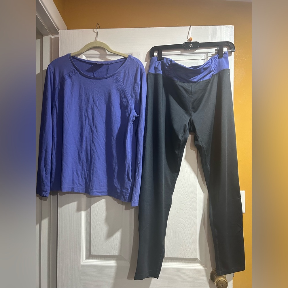 Danskin Now Violet Top and Charcoal Leggings